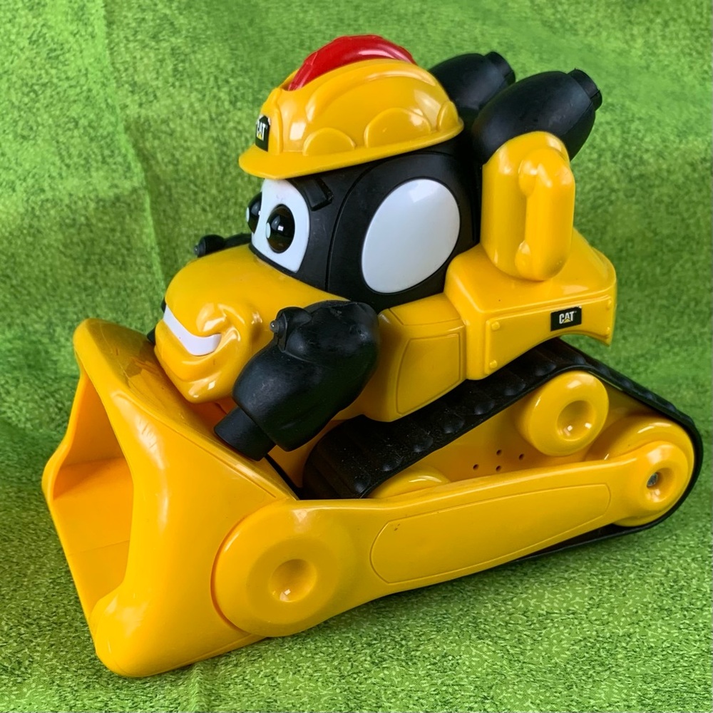 CAT Roll N’ GO Kids Construction Bulldozer Toy. - Picture 4 of 11